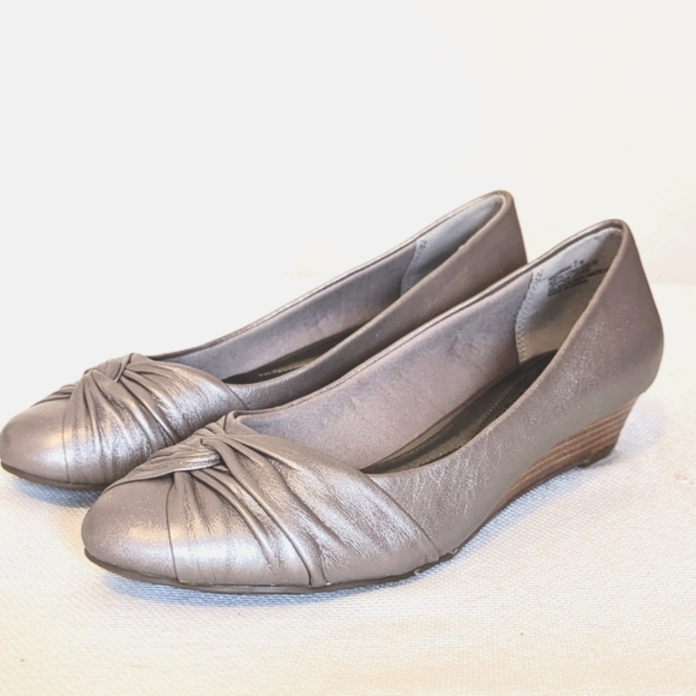 🆕(NIB)Andrew Geller Watonna Wedges - Picture 4 of 11